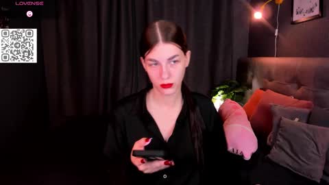 2 GMT Mo Tu We Th Fr 10am-4am online show from 10.31.25