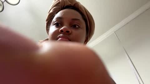 toastitoes online show from 04.21.26