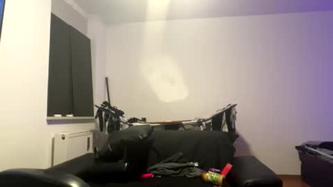 Tobias online show from 04.15.26