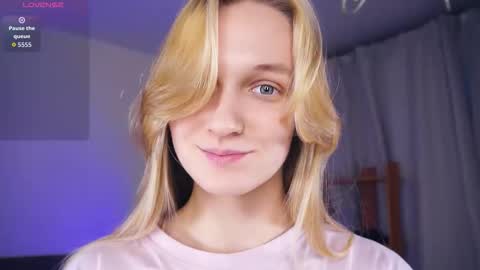 Mary online show from 11.03.25