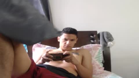 Snapshot of tobicraig chatting on 12.04.25 Andres Independent Model online show from 12.04.25