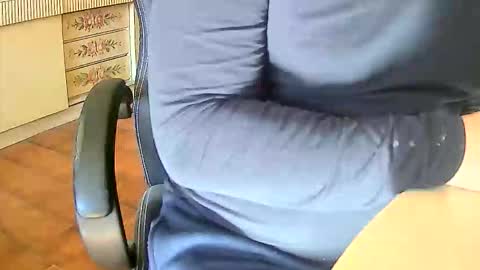 Tobiko online show from 01.19.26