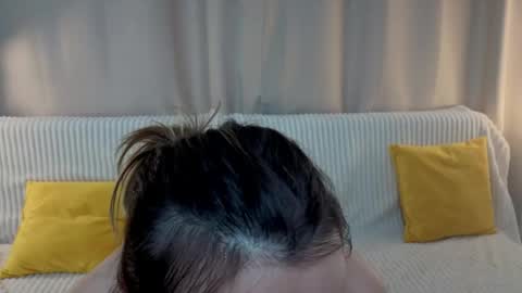 Snapshot of tobivanstrom chatting on 04.11.26 Lin online show from 04.11.26