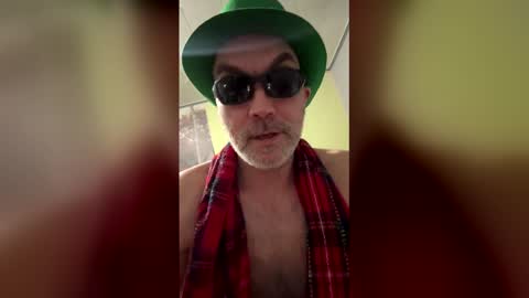 Snapshot of toddpascoe77 chatting on 03.01.26 toddpascoe77 online show from 03.01.26