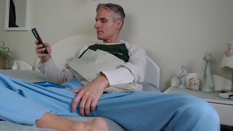 Daniel Bisexual uncut 20cm online show from 01.26.25