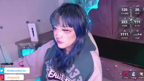 toky         online show from 10.10.25