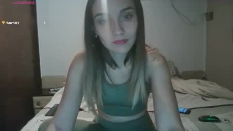 Snapshot of tom316972 chatting on 05.12.26 Flor online show from 05.12.26