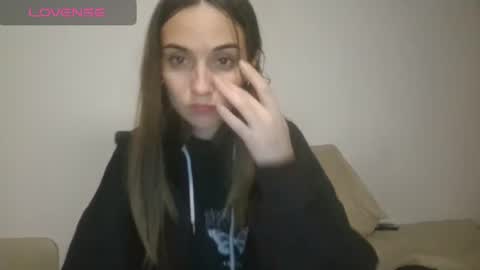 Snapshot of tom316972 chatting on 06.15.26 Flor online show from 06.15.26