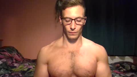 tom90ukx online show from 11.04.25