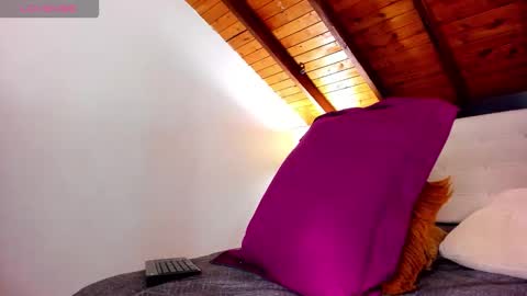   online show from 12.20.25