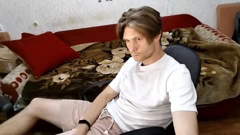 Tom Elmo online show from 10.08.25