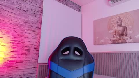 Tom muscle1 online show from 02.26.26