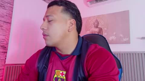 Tom muscle1 online show from 03.03.26