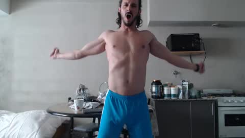 tom_show online show from 11.05.25