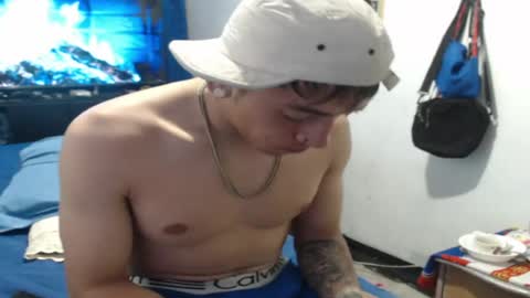 Snapshot of tomas_turbado_ chatting on 04.25.26 tomas_turbado_ online show from 04.25.26