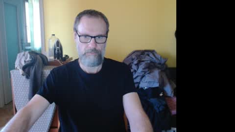 Snapshot of tomasmilian77 chatting on 03.03.25 Tomas Milian online show from 03.03.25