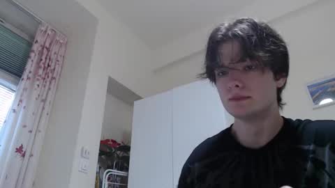 Snapshot of tomassdickpick chatting on 02.26.26 Tomas online show from 02.26.26