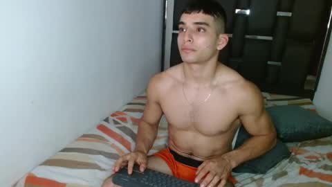 tomaz_18 online show from 04.18.26