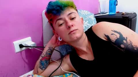 Blue online show from 10.03.25