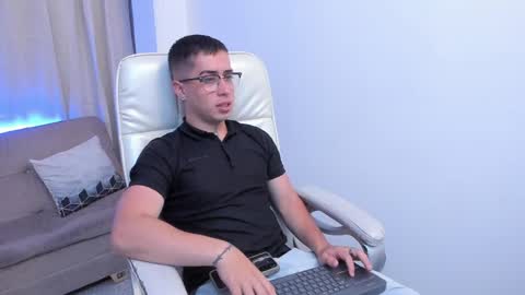 Tomas online show from 04.05.26