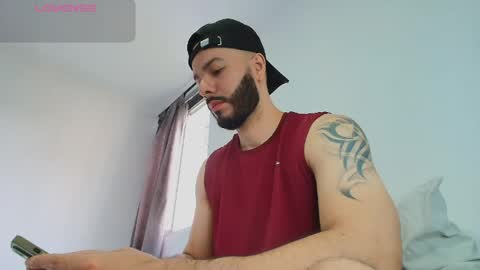 Snapshot of tommel_bailey chatting on 05.21.26 Tommel Bailey online show from 05.21.26