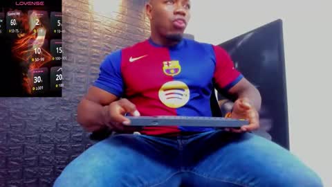 Snapshot of tommike388 chatting on 02.23.26 Tom Mike online show from 02.23.26