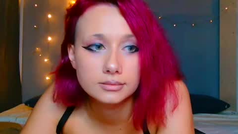 Galadriel online show from 12.25.24