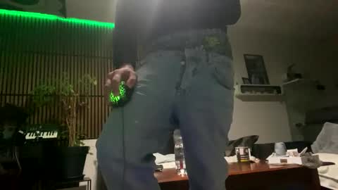 tommit84 online show from 03.10.25