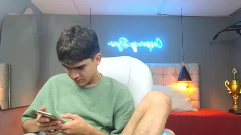 Tommy  online show from 02.25.25