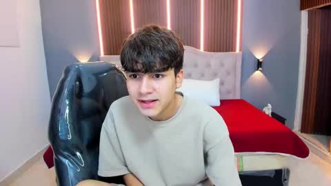 Tommy  online show from 09.25.25