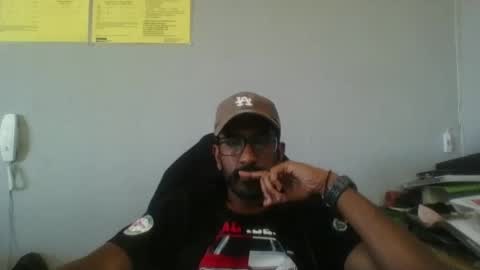 Snapshot of tommy_007_vercetti chatting on 09.17.25 Tommy Vercetti online show from 09.17.25