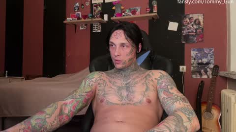 Snapshot of tommy__gun_ chatting on 12.17.24 Tommy and Katana online show from 12.17.24