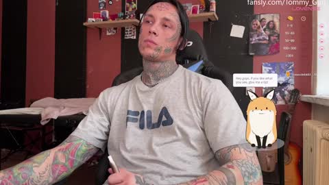 Snapshot of tommy__gun_ chatting on 12.21.24 Tommy and Katana online show from 12.21.24