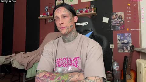 Snapshot of tommy__gun_ chatting on 12.23.24 Tommy and Katana online show from 12.23.24