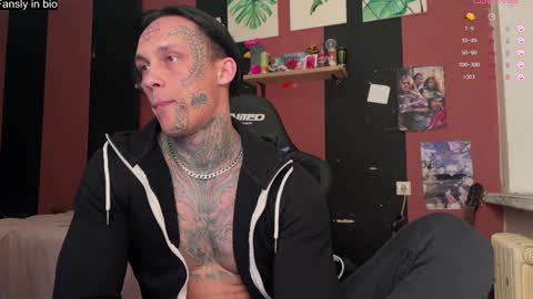 Snapshot of tommy__gun_ chatting on 12.29.24 Tommy and Katana online show from 12.29.24