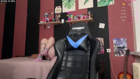 Snapshot of tommy__gun_ chatting on 01.04.25 Tommy and Katana online show from 01.04.25