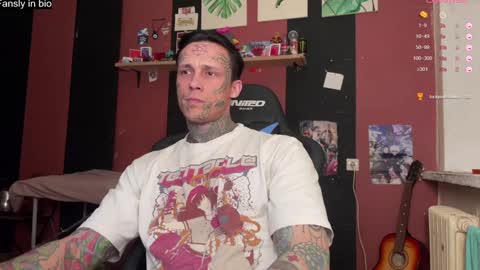 Snapshot of tommy__gun_ chatting on 01.06.25 Tommy and Katana online show from 01.06.25