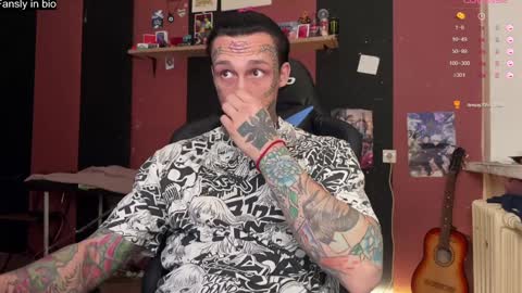 Snapshot of tommy__gun_ chatting on 01.09.25 Tommy and Katana online show from 01.09.25