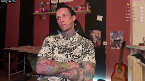 Snapshot of tommy__gun_ chatting on 01.09.25 Tommy and Katana online show from 01.09.25