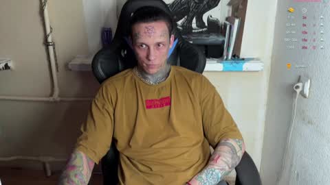 Snapshot of tommy__gun_ chatting on 01.14.25 Tommy and Katana online show from 01.14.25