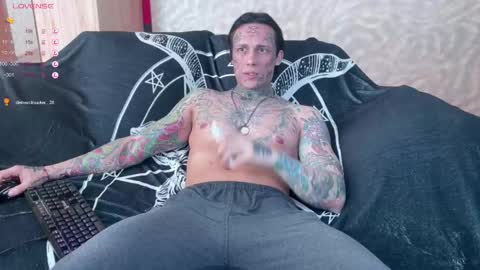 Snapshot of tommy__gun_ chatting on 02.09.25 Tommy and Katana online show from 02.09.25