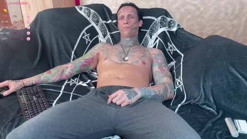 Snapshot of tommy__gun_ chatting on 02.10.25 Tommy and Katana online show from 02.10.25