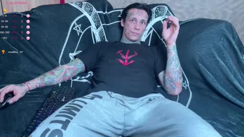 Snapshot of tommy__gun_ chatting on 02.16.25 Tommy and Katana online show from 02.16.25