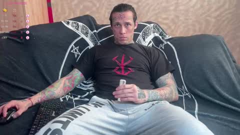 Snapshot of tommy__gun_ chatting on 02.17.25 Tommy and Katana online show from 02.17.25