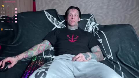 Snapshot of tommy__gun_ chatting on 02.17.25 Tommy and Katana online show from 02.17.25