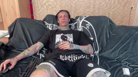 Snapshot of tommy__gun_ chatting on 03.05.25 Tommy and Katana online show from 03.05.25