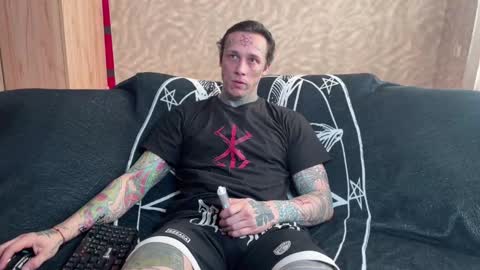 Snapshot of tommy__gun_ chatting on 03.10.25 Tommy and Katana online show from 03.10.25