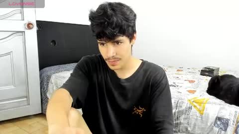 Snapshot of tommy_carlos chatting on 05.22.26 online show from 05.22.26