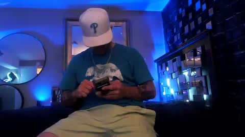 Snapshot of tommy_knuckles chatting on 07.05.26 Tommy online show from 07.05.26