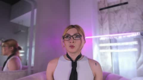 tommy_lovee online show from 05.10.26